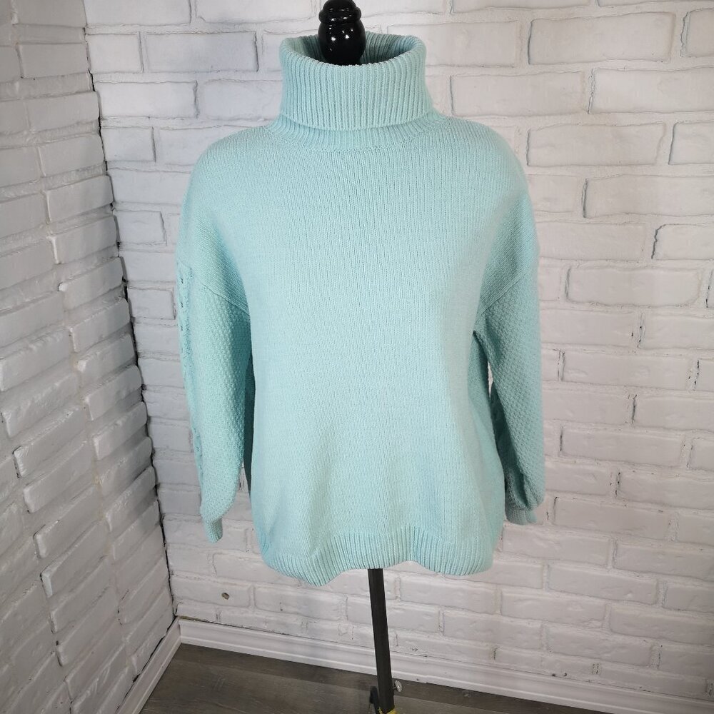 Pennmans Ladies Size Large Loose Fit Mint Green Turtleneck Sweater